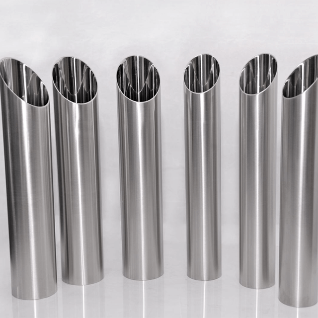 ASTM 304 - EN 1.4301 pipe